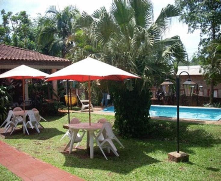 El Guembe Hostel House Puerto Iguazú Exterior foto